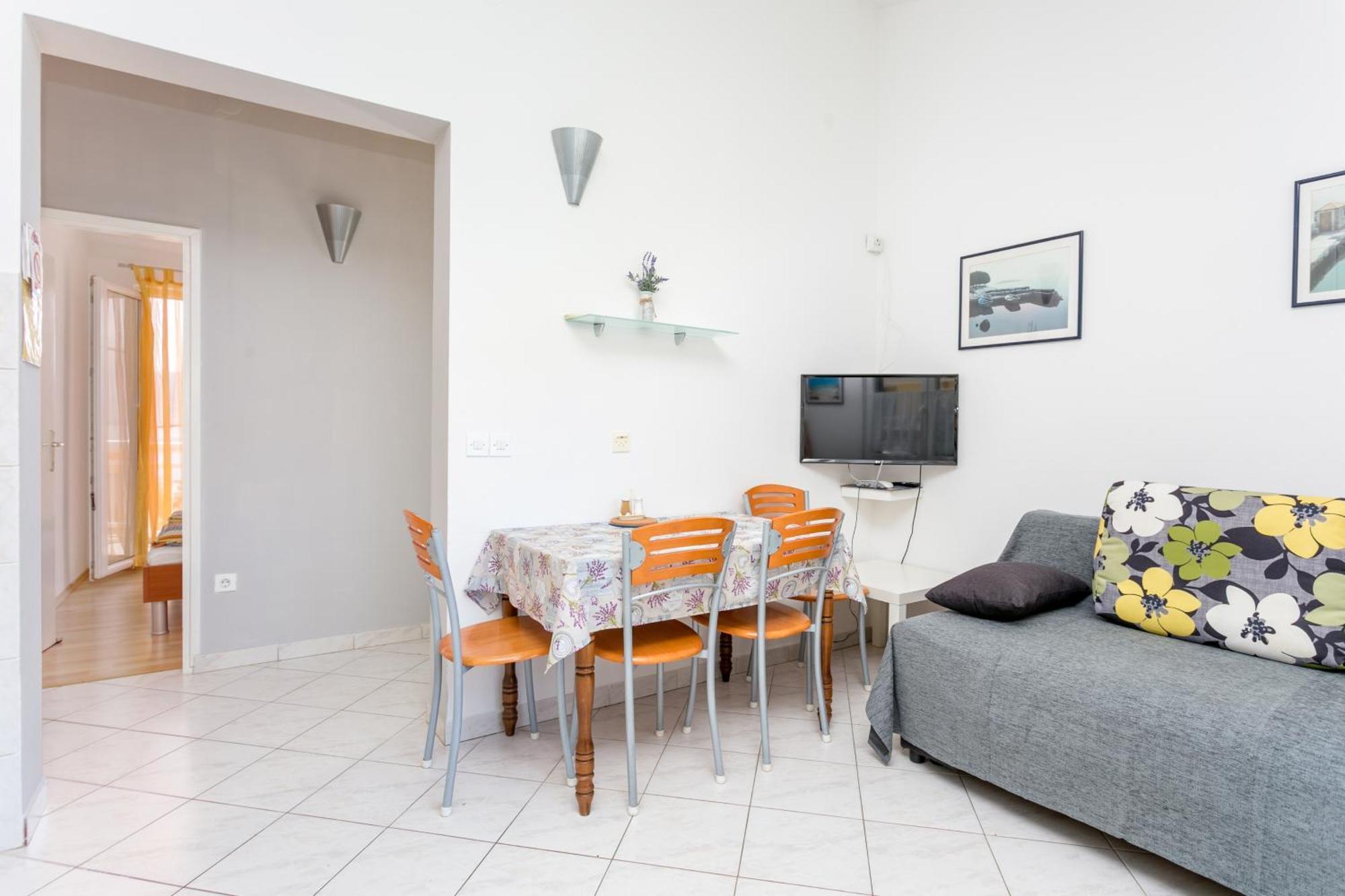 Apartments By The Sea Slatine, Ciovo - 6000 Exterior photo