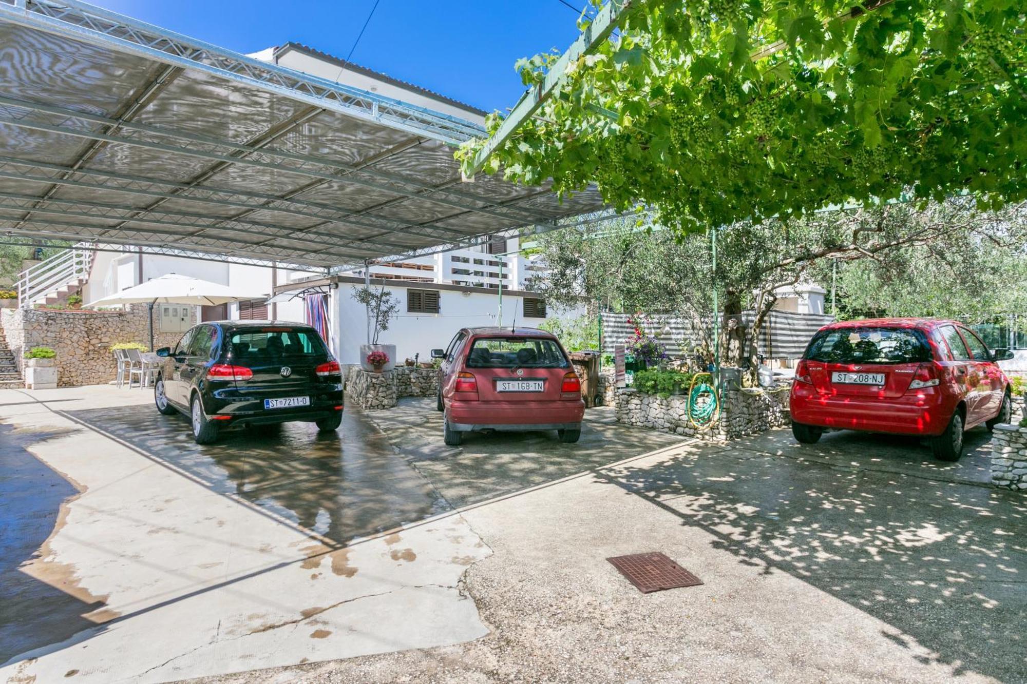 Apartments By The Sea Slatine, Ciovo - 6000 Exterior photo